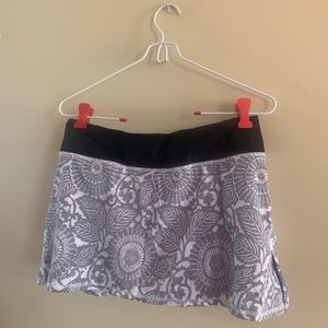 Lululemon skirt